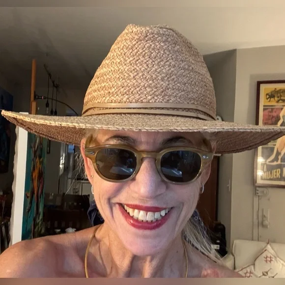 GIGI PIP Woven Straw Hat - Picture 2 of 11